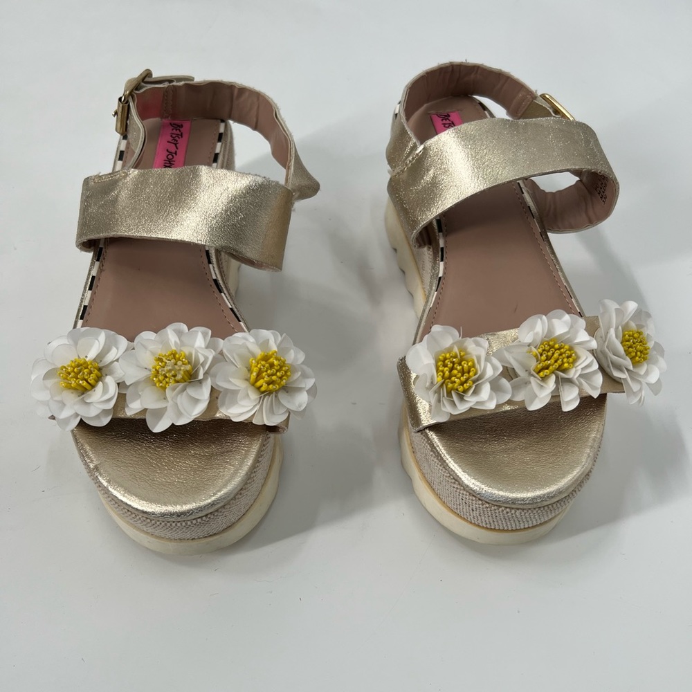 Betsey Johnson Y2K floral platform sandals ( 7.5 ) - Picture 8 of 9